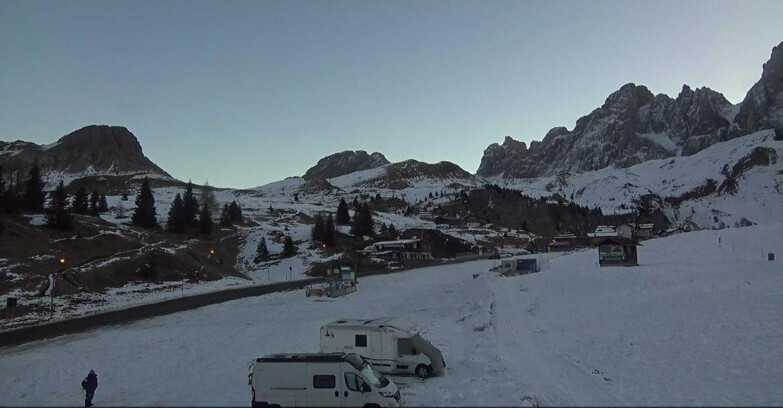Webcam San Martino di Castrozza - Passo Rolle - Passo Rolle - Castellazzo