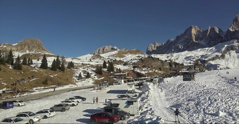 Webcam San Martino di Castrozza - Passo Rolle - Passo Rolle - Castellazzo