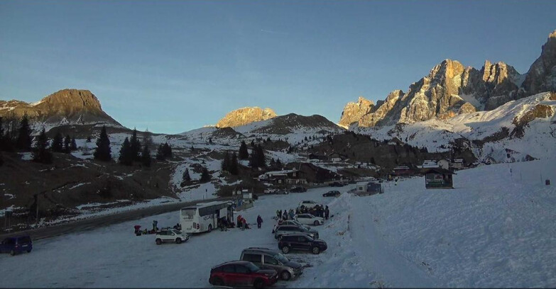 Webcam San Martino di Castrozza - Passo Rolle - Passo Rolle - Castellazzo
