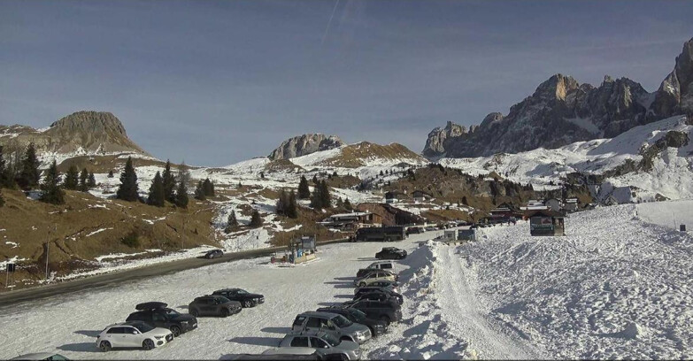 Webcam San Martino di Castrozza - Passo Rolle - Passo Rolle - Castellazzo