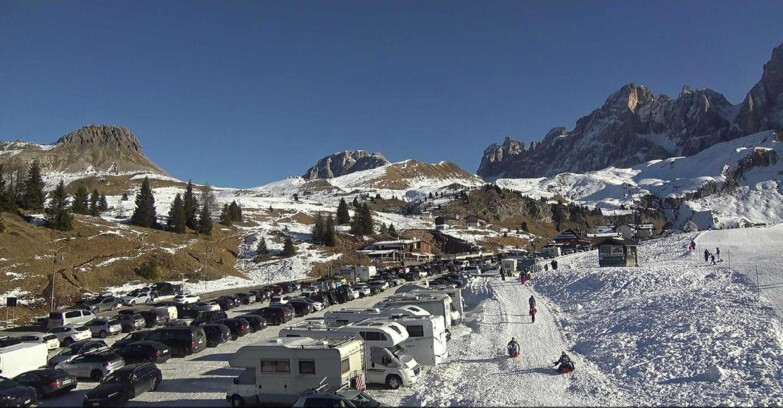 Webcam San Martino di Castrozza - Passo Rolle - Passo Rolle - Castellazzo
