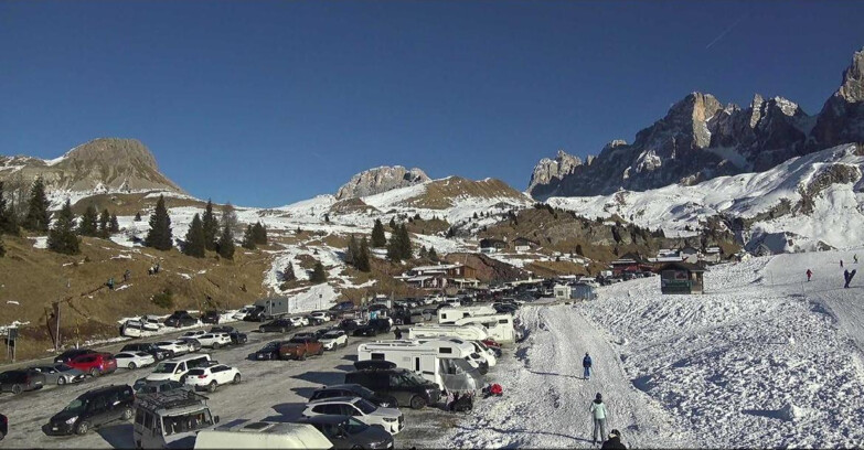 Webcam San Martino di Castrozza - Passo Rolle - Passo Rolle - Castellazzo