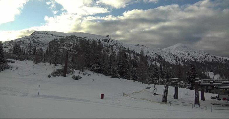 Webcam Сан-Мартино-ди-Кастроцца - Пассо-Ролле - Passo Rolle - Le Pale