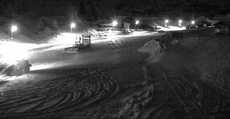 Webcam Сан-Мартино-ди-Кастроцца - Пассо-Ролле - Passo Rolle