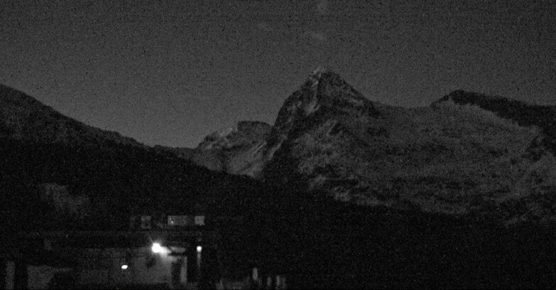 Webcam Сан-Мартино-ди-Кастроцца - Пассо-Ролле - Passo Rolle - Colbricon