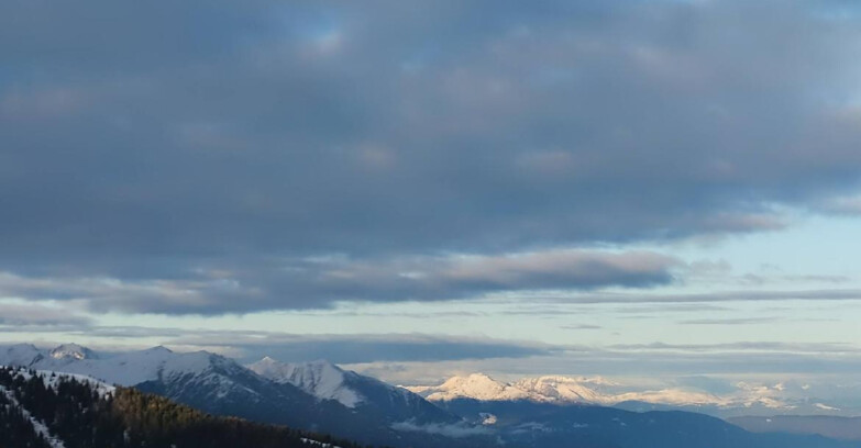 Webcam Madonna di Campiglio (Skiarea Campiglio Dolomiti di Brenta - Val di Sole Val Rendena) - Area Grostè