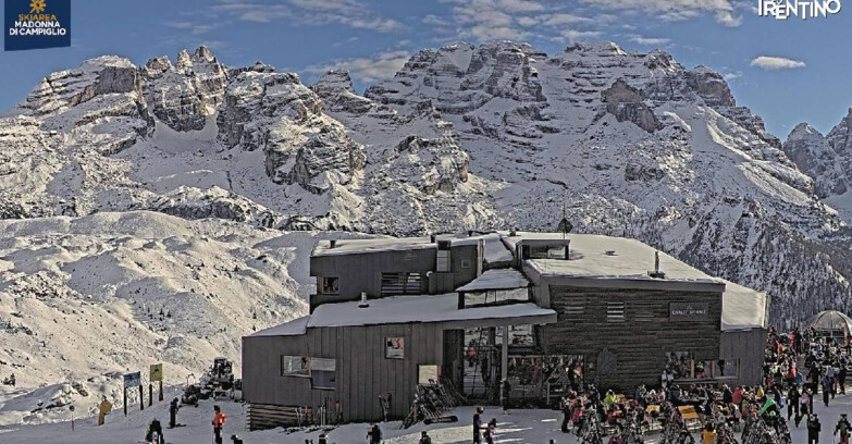 Webcam Madonna di Campiglio - Chalet Spinale
