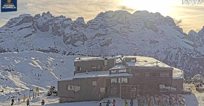 Webcam Madonna di Campiglio - Chalet Spinale