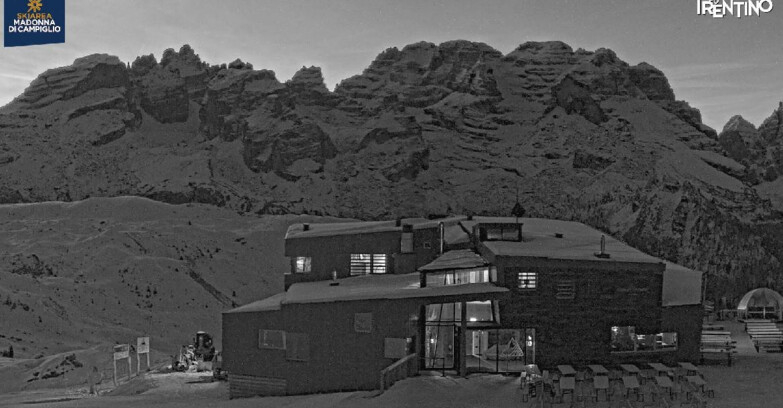 Webcam Madonna di Campiglio - Chalet Spinale