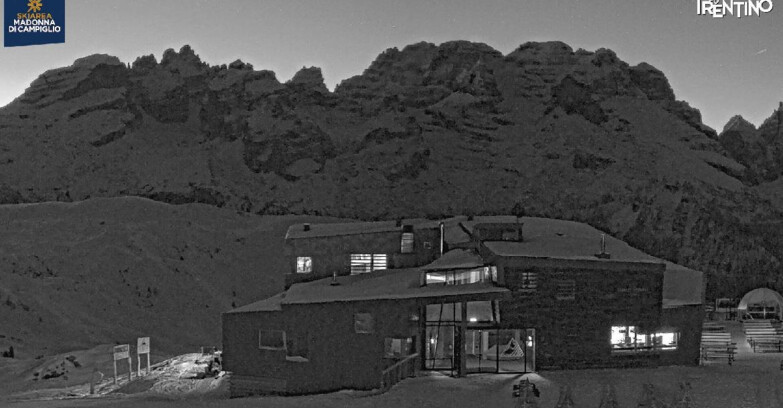 Webcam Madonna di Campiglio - Chalet Spinale