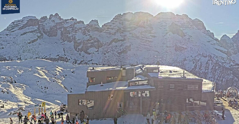 Webcam Madonna di Campiglio - Chalet Spinale