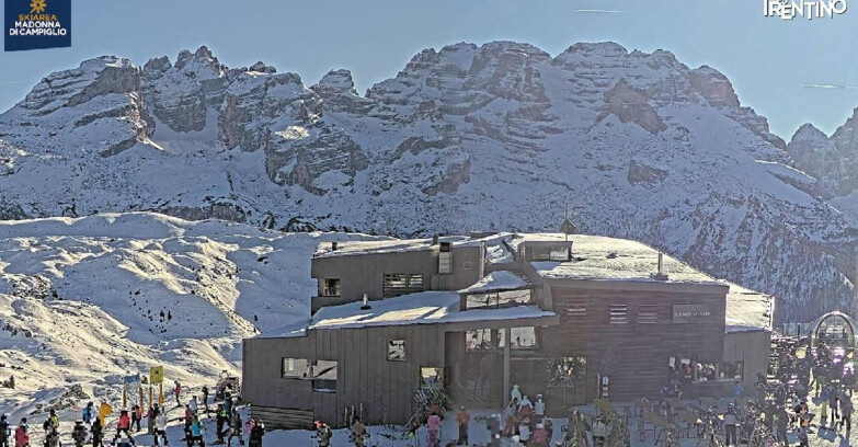 Webcam Madonna di Campiglio - Chalet Spinale