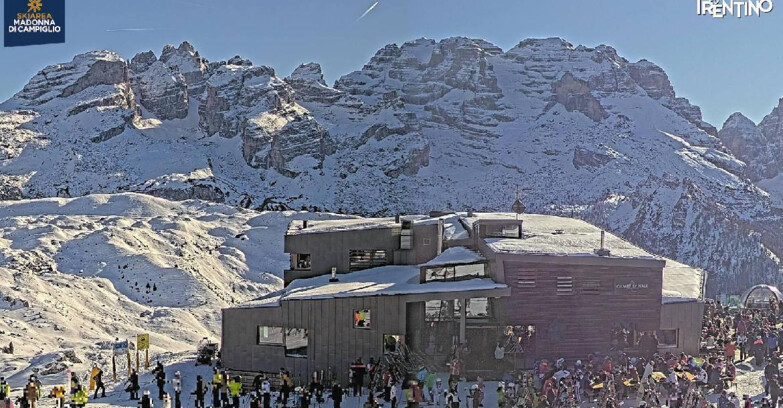 Webcam Madonna di Campiglio - Chalet Spinale