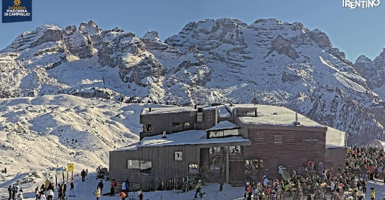 Webcam Madonna di Campiglio - Chalet Spinale