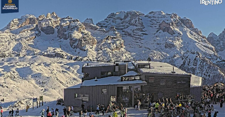 Webcam Madonna di Campiglio - Chalet Spinale
