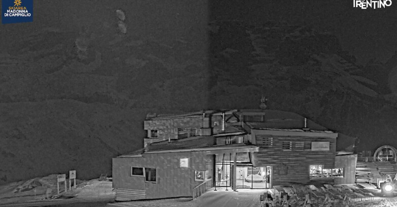 Webcam Madonna di Campiglio - Chalet Spinale