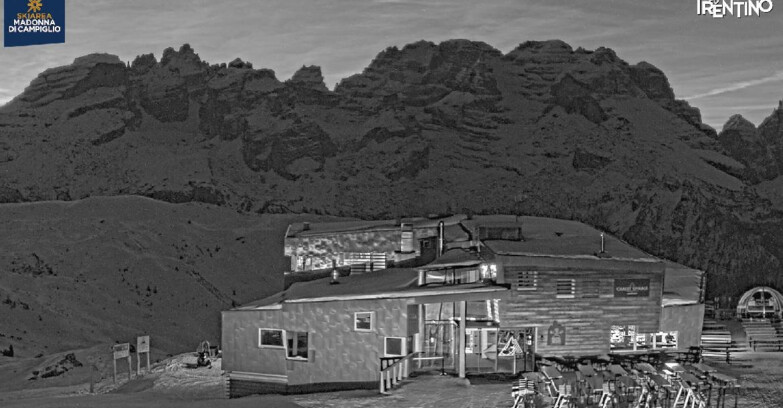 Webcam Madonna di Campiglio - Chalet Spinale