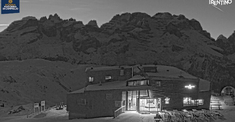 Webcam Madonna di Campiglio - Chalet Spinale