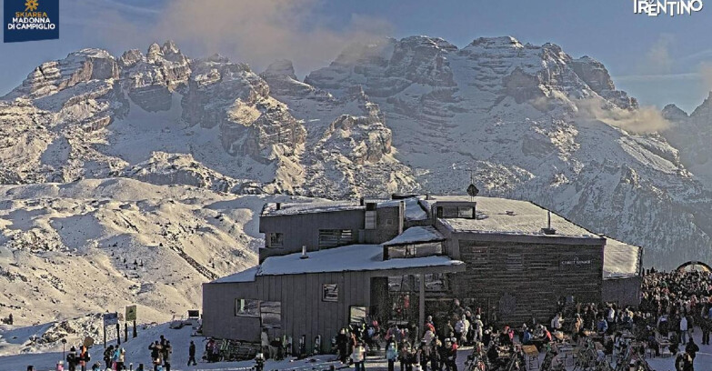 Webcam Madonna di Campiglio - Chalet Spinale