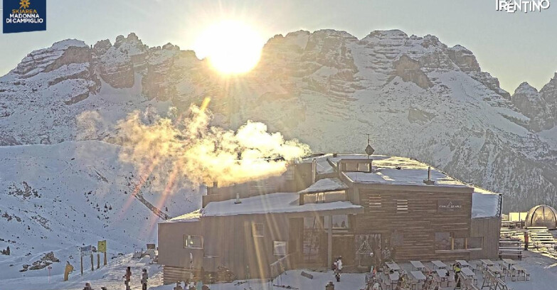 Webcam Madonna di Campiglio - Chalet Spinale