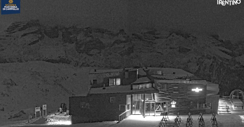Webcam Madonna di Campiglio - Chalet Spinale