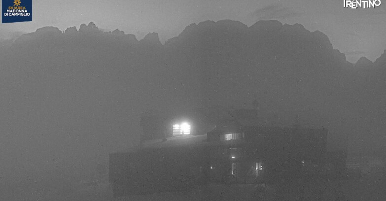 Webcam Madonna di Campiglio - Chalet Spinale