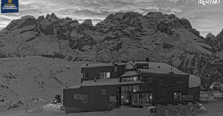 Webcam Madonna di Campiglio - Chalet Spinale