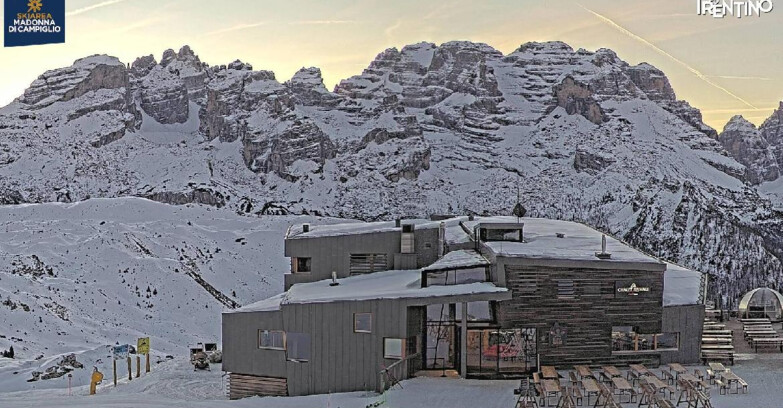 Webcam Madonna di Campiglio - Chalet Spinale