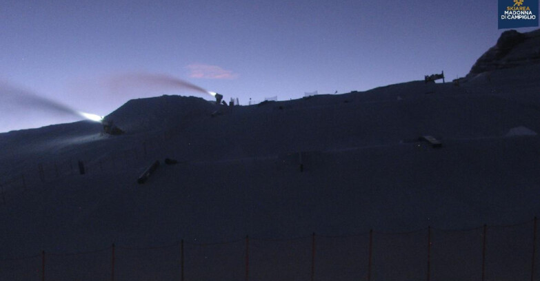 Webcam Madonna di Campiglio (Skiarea Campiglio Dolomiti di Brenta - Val di Sole Val Rendena) - Brenta Dolomites