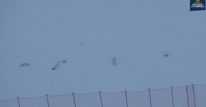 Webcam Madonna di Campiglio (Skiarea Campiglio Dolomiti di Brenta - Val di Sole Val Rendena) - Brenta Dolomites