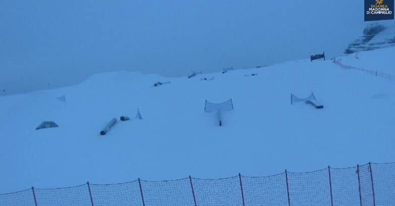 Webcam Madonna di Campiglio (Skiarea Campiglio Dolomiti di Brenta - Val di Sole Val Rendena) - Brenta Dolomites
