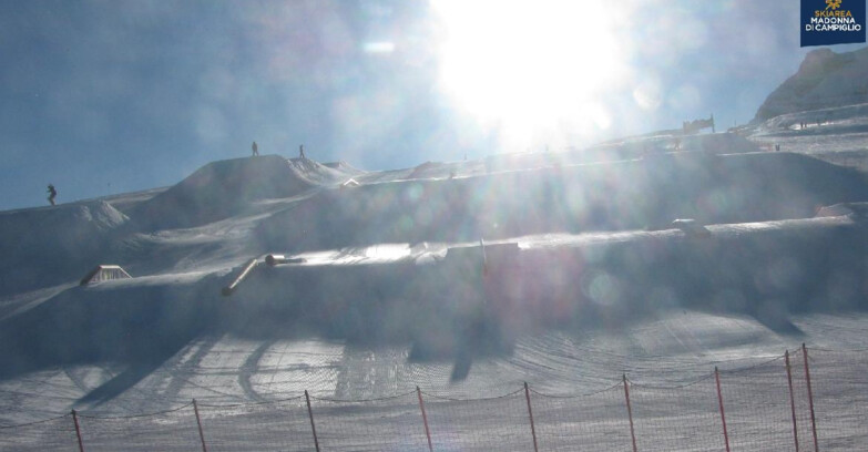 Webcam Madonna di Campiglio (Skiarea Campiglio Dolomiti di Brenta - Val di Sole Val Rendena) - Brenta Dolomites
