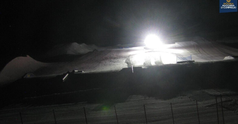 Webcam Madonna di Campiglio (Skiarea Campiglio Dolomiti di Brenta - Val di Sole Val Rendena) - Brenta Dolomites