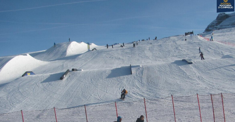 Webcam Madonna di Campiglio - Brenta Dolomites