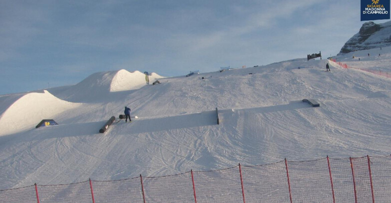 Webcam Madonna di Campiglio - Brenta Dolomites