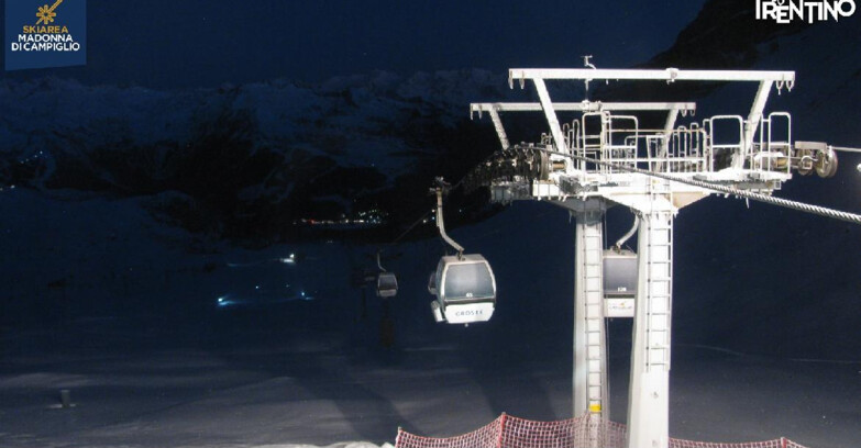 Webcam Madonna di Campiglio - From Grostè 