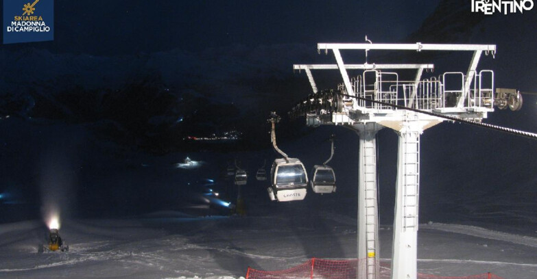 Webcam Madonna di Campiglio - From Grostè 