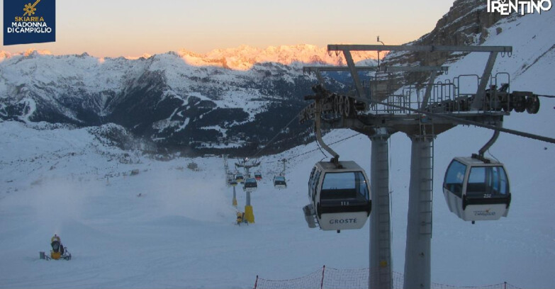 Webcam Madonna di Campiglio - Vista dal Grostè