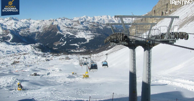 Webcam Madonna di Campiglio - From Grostè 