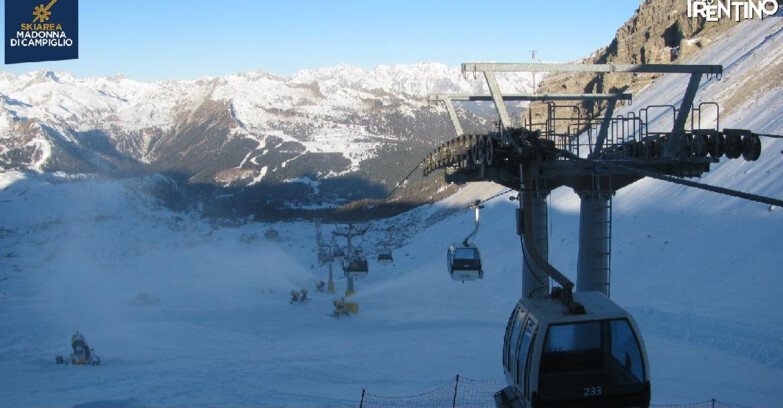 Webcam Madonna di Campiglio - From Grostè 