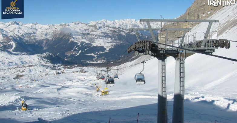 Webcam Madonna di Campiglio - From Grostè 