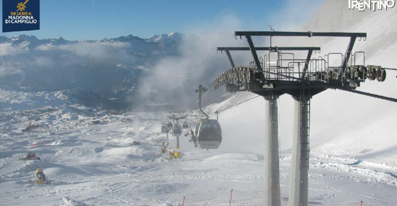 Webcam Madonna di Campiglio - From Grostè 