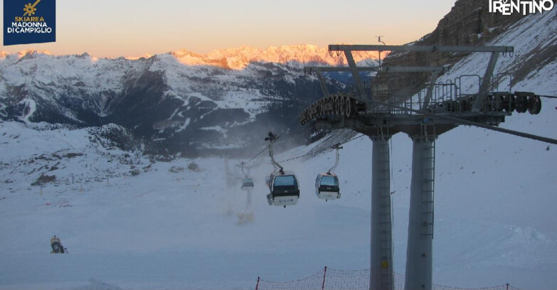 Webcam Madonna di Campiglio - Vista dal Grostè