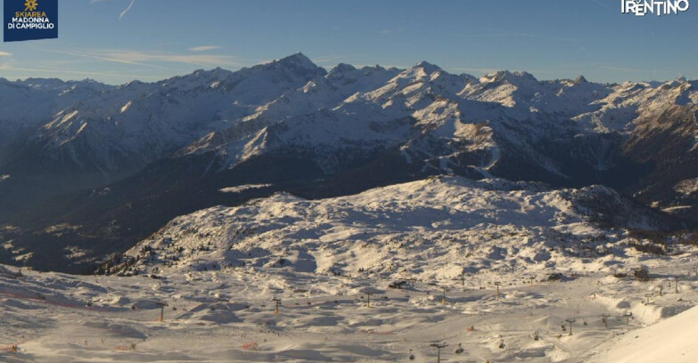Webcam Madonna di Campiglio - Grostè Area