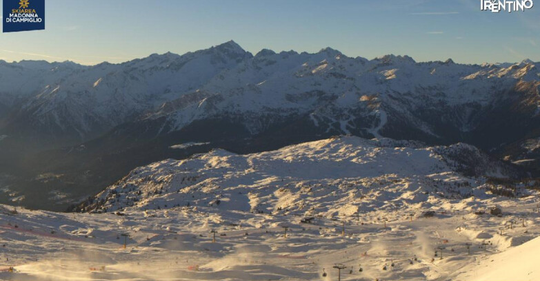 Webcam Madonna di Campiglio - Grostè Area