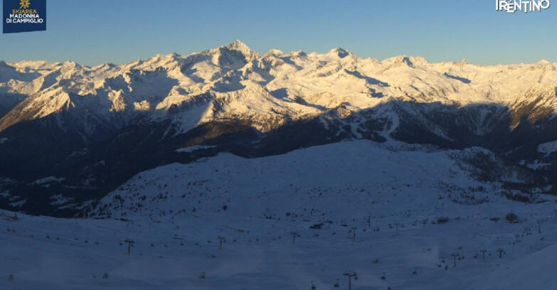 Webcam Madonna di Campiglio - Grostè Area