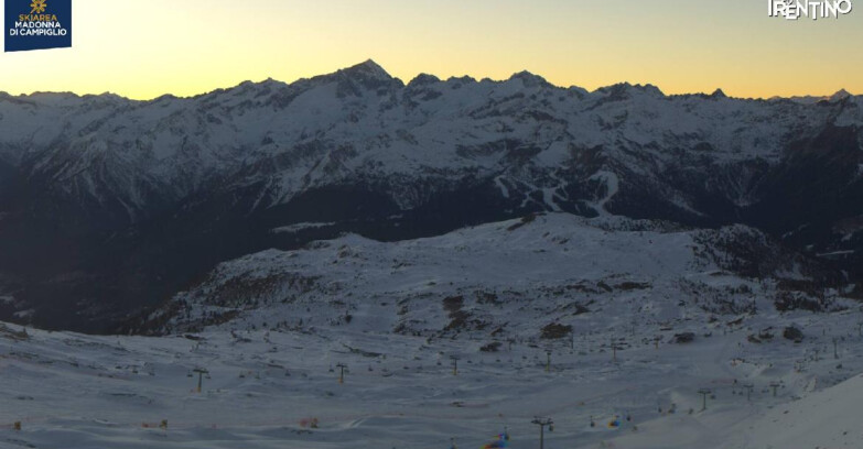 Webcam Madonna di Campiglio - Grostè Area