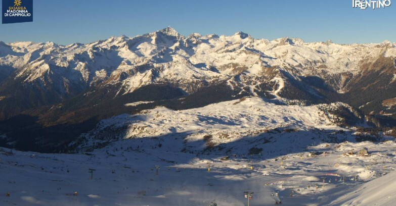 Webcam Madonna di Campiglio (Skiarea Campiglio Dolomiti di Brenta - Val di Sole Val Rendena) - Grostè Area