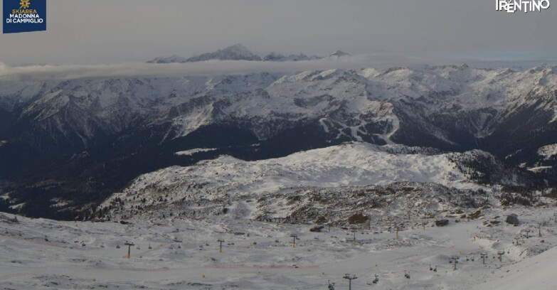 Webcam Madonna di Campiglio (Skiarea Campiglio Dolomiti di Brenta - Val di Sole Val Rendena) - Grostè Area