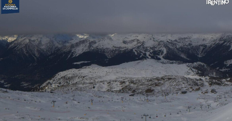 Webcam Madonna di Campiglio (Skiarea Campiglio Dolomiti di Brenta - Val di Sole Val Rendena) - Grostè Area